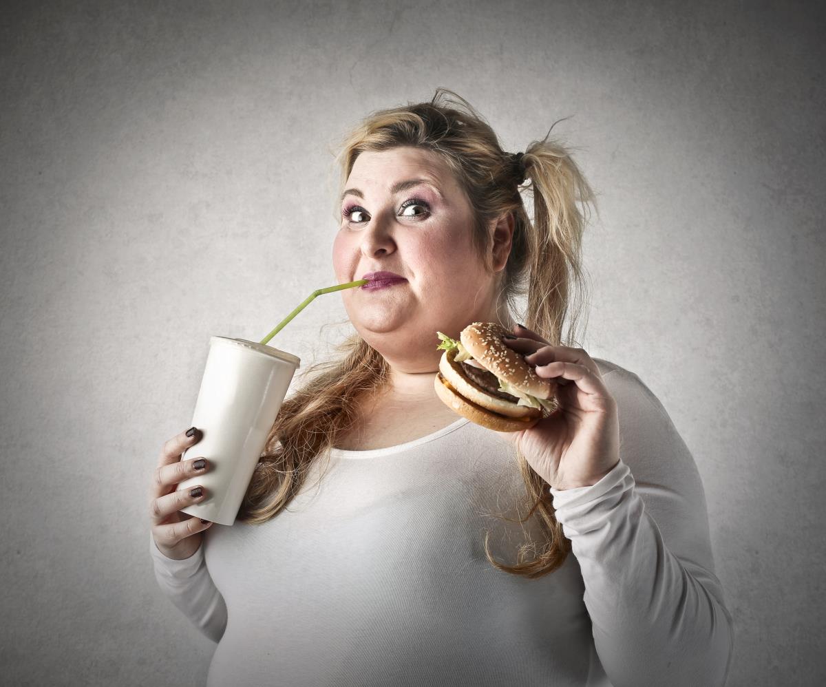 Woman-Overweight-Junk-Food-Soda-Hamburger